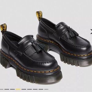 Dr. Marten’s AUDRICK NAPPA LUX PLATFORM LOAFERS